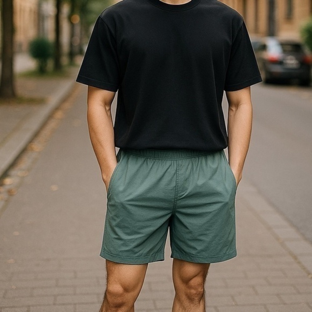 All in motion 9” soft stretch short